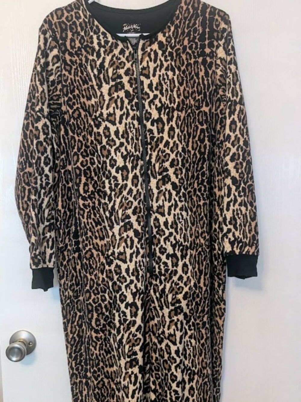 Nick & Nora leopard onesie Size M
